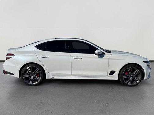 2025 Genesis G70 3.3T Sport Advanced