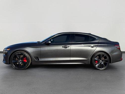 2022 Genesis G70 3.3T