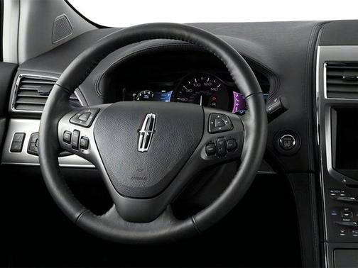 2014 Lincoln MKX Base