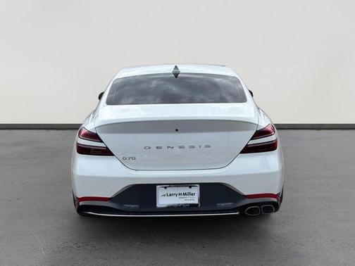 2023 Genesis G70 2.0T