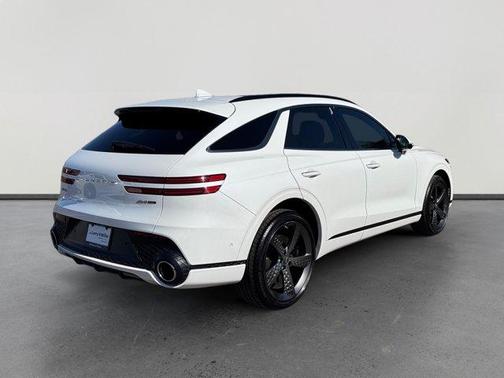 Uyuni White 2025 Genesis GV70 3.5T Sport