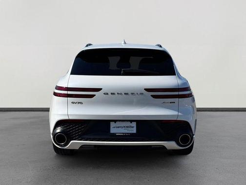 Uyuni White 2025 Genesis GV70 3.5T Sport