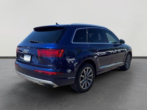 2019 Audi Q7 55 Premium Plus