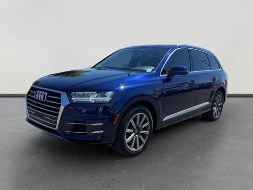 2019 Audi Q7 55 Premium Plus