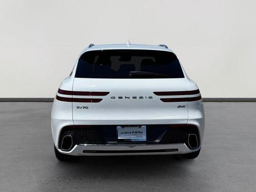 Alta White 2025 Genesis GV70 2.5T