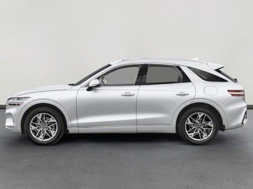 Alta White 2025 Genesis GV70 2.5T
