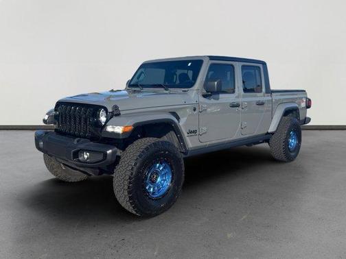 2022 Jeep Gladiator Sport