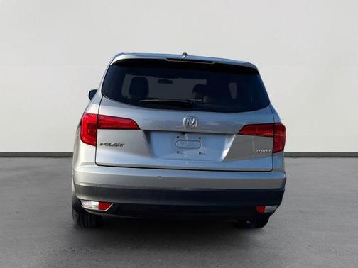 2016 Honda Pilot EX