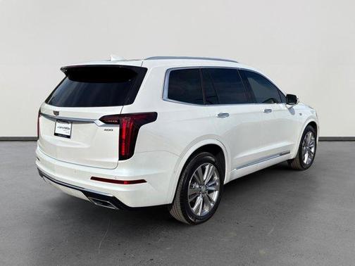 2024 Cadillac XT6 Premium Luxury FWD