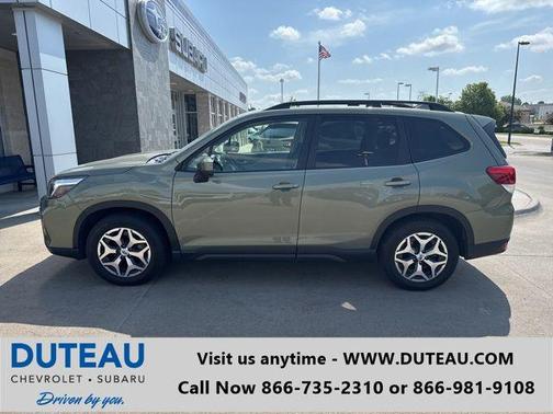 Jasper Green Metallic 2019 Subaru Forester Premium