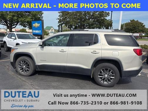 2017 GMC Acadia SLT-1