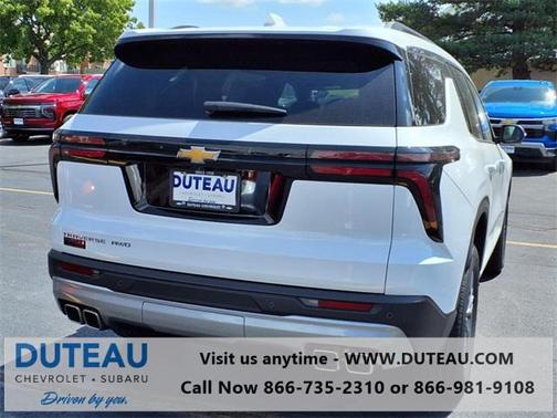 2025 Chevrolet Traverse LT