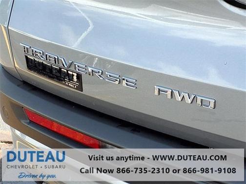 2025 Chevrolet Traverse LT