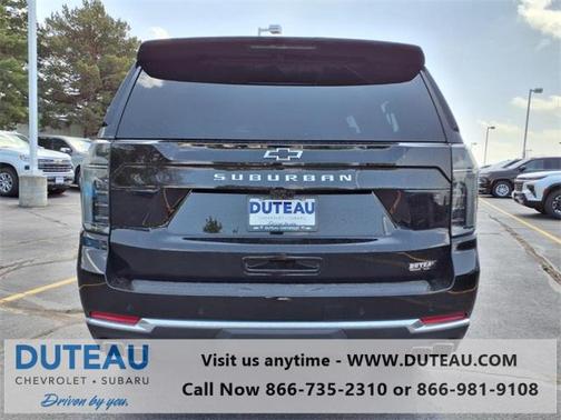 2025 Chevrolet Suburban 4WD High Country