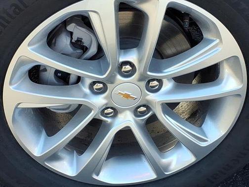 Summit White 2026 Chevrolet Trailblazer LS