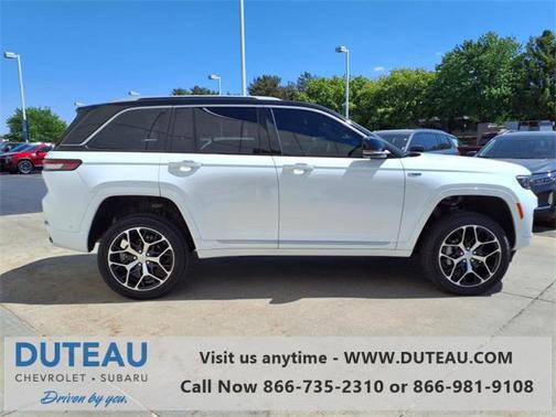 2023 Jeep Grand Cherokee Summit
