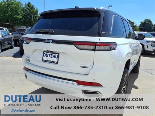 2023 Jeep Grand Cherokee Summit
