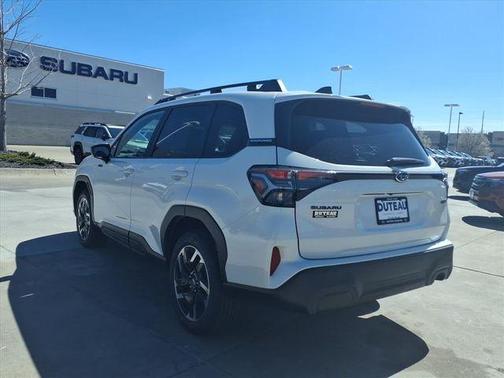 White Pearl 2026 Subaru Forester Hybrid Premium