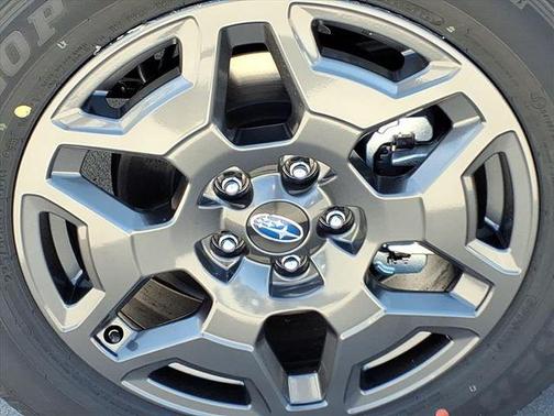 Black / Silver 2026 Subaru Outback Premium