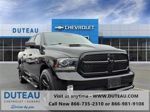 2017 RAM 1500 Night Crew Cab 4x4 5'7' Box