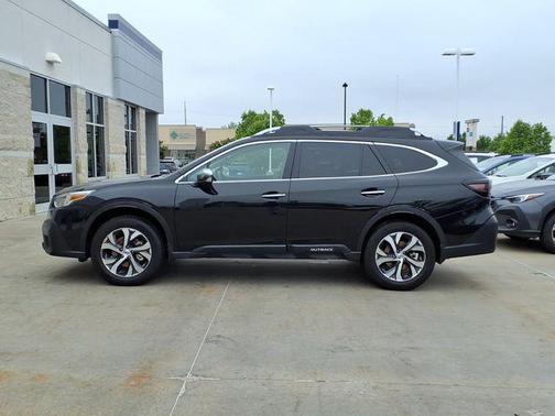 Crystal Black Silica 2020 Subaru Outback Touring XT