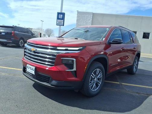 Radiant Red 2026 Chevrolet Traverse LT