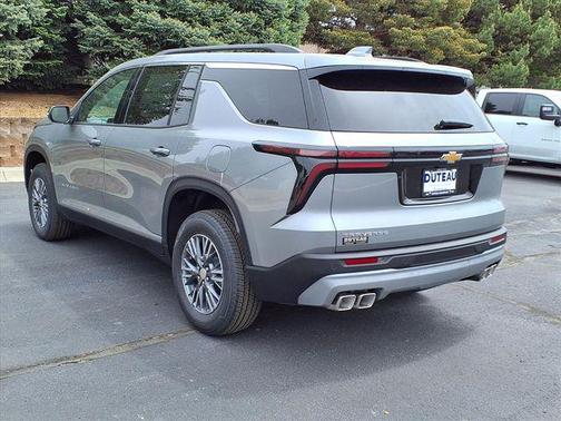 Sterling 2026 Chevrolet Traverse LT
