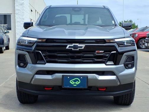 Sterling Gray Metallic 2024 Chevrolet Colorado Z71