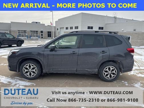 2023 Subaru Forester Premium