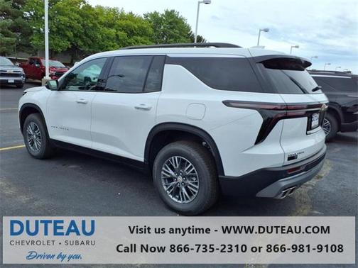 2025 Chevrolet Traverse LT
