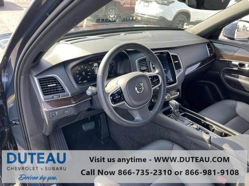 2019 Volvo XC90 T6 Momentum