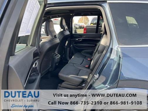 2019 Volvo XC90 T6 Momentum