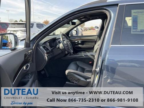 2019 Volvo XC90 T6 Momentum