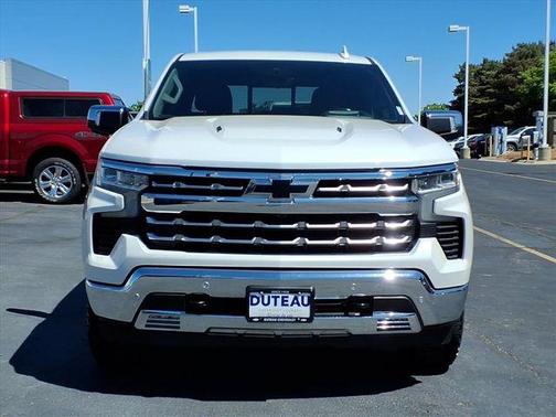 Pearl 2022 Chevrolet Silverado 1500 LTZ