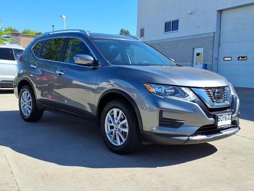 Gun Metallic 2020 Nissan Rogue SV