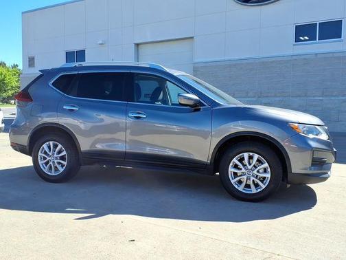 Gun Metallic 2020 Nissan Rogue SV