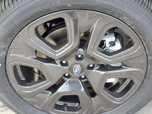 Silver Metallic 2026 Subaru Ascent Onyx Edition Touring 7-Passenger