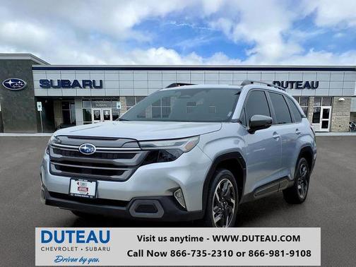 Ice Silver Metallic 2025 Subaru Forester Limited