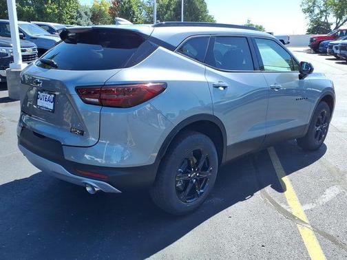 Sterling Gray Metallic 2026 Chevrolet Blazer 2LT