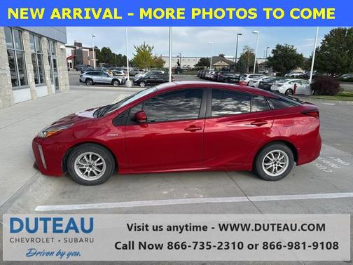2022 Toyota Prius XLE