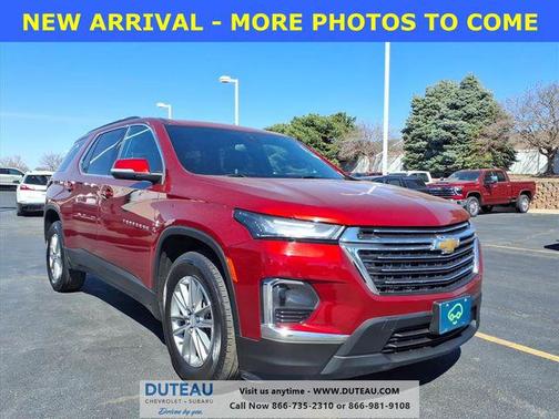 2023 Chevrolet Traverse LT Cloth