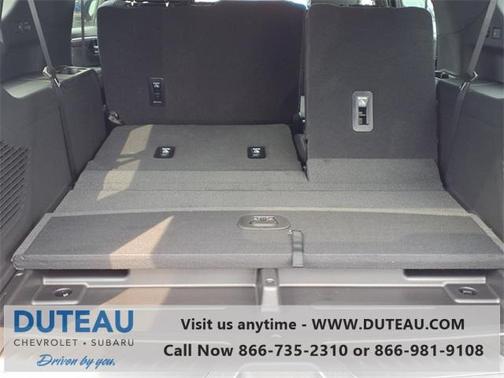 2025 Chevrolet Suburban LT