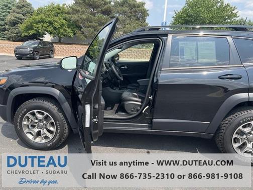 2022 Jeep Cherokee Trailhawk