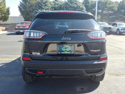 2022 Jeep Cherokee Trailhawk