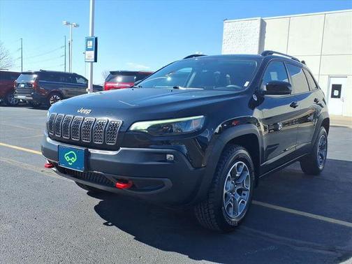 2022 Jeep Cherokee Trailhawk