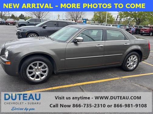 2010 Chrysler 300 Touring/Signature/Executive Series