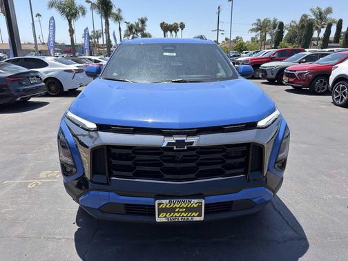 Reef Blue Metallic 2026 Chevrolet Equinox FWD ACTIV
