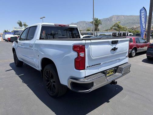 Polar White Tricoat 2026 Chevrolet Silverado 1500 LTZ