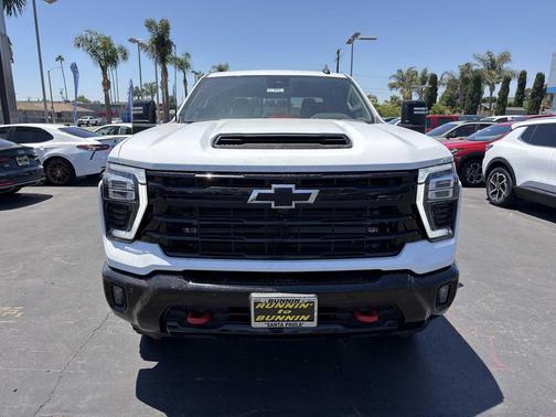 Summit White 2026 Chevrolet Silverado 2500 LT
