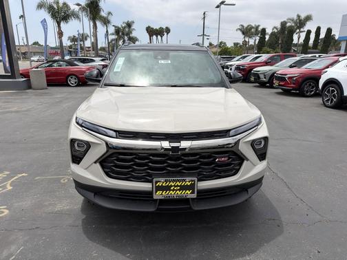 White Sands 2026 Chevrolet Trailblazer RS
